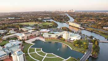 Bond University College