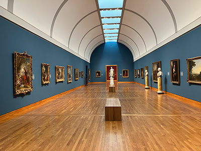 オタワの美術館では、ゴッホやモネ、ピカソといった有名な画家の絵も見ることができます。
