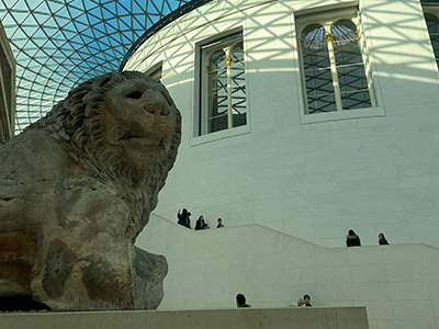 学校から徒歩10分のところに大英博物館がありました。